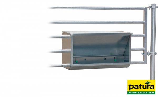 Futterautomat für Kälber zum Einhängen in Abtrennungen